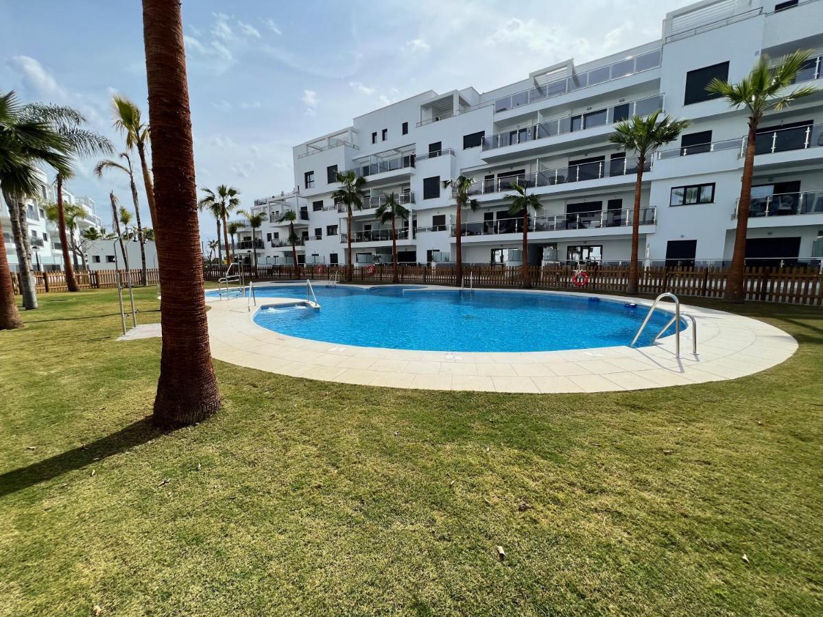 Pushe Playa Granada Beach & Golf 15 موتريل المظهر الخارجي الصورة